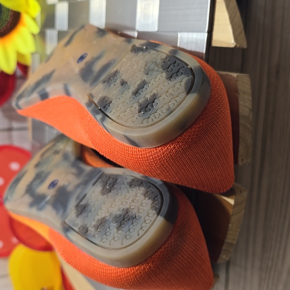 Rothy's Vibrant Orange Flats - Picture 10 of 11